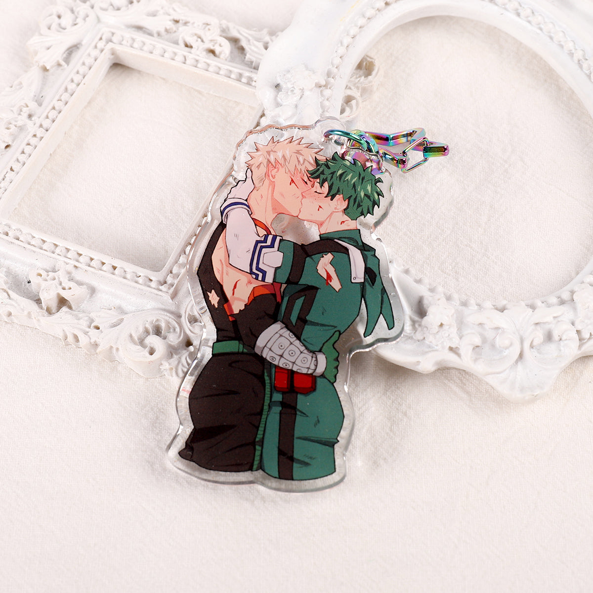 POST WAR KISS KEYCHAIN